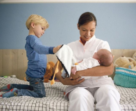 Cuidar de uma Criança: Pais vs Educadora